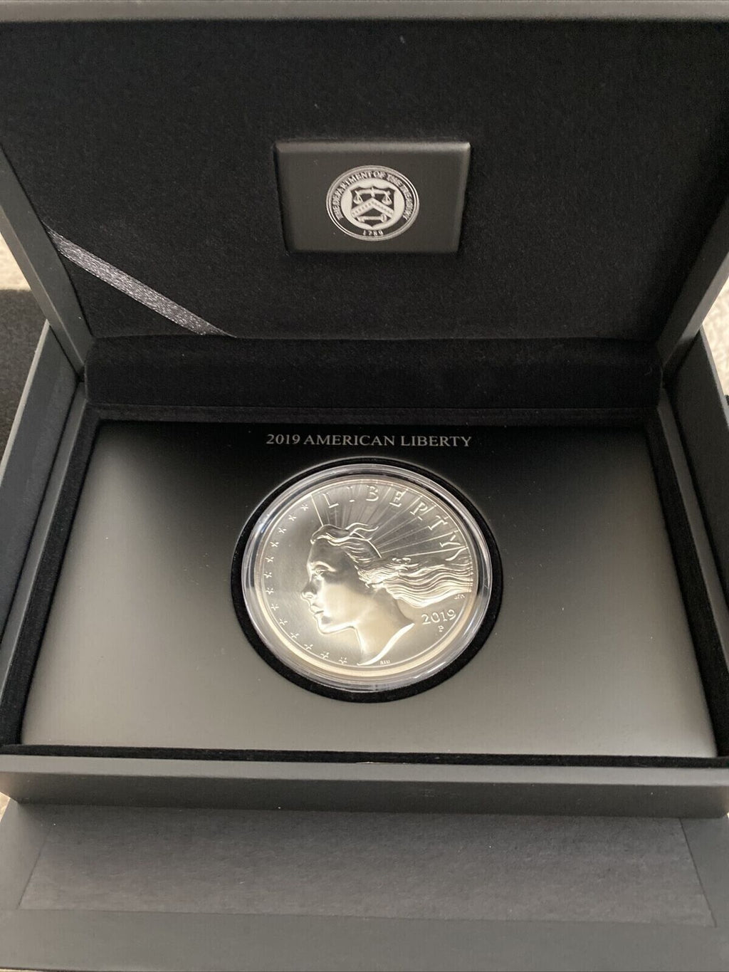 2019 P U.S. Mint American Liberty High Relief Silver Medal w/Box  2.5 oz #12175